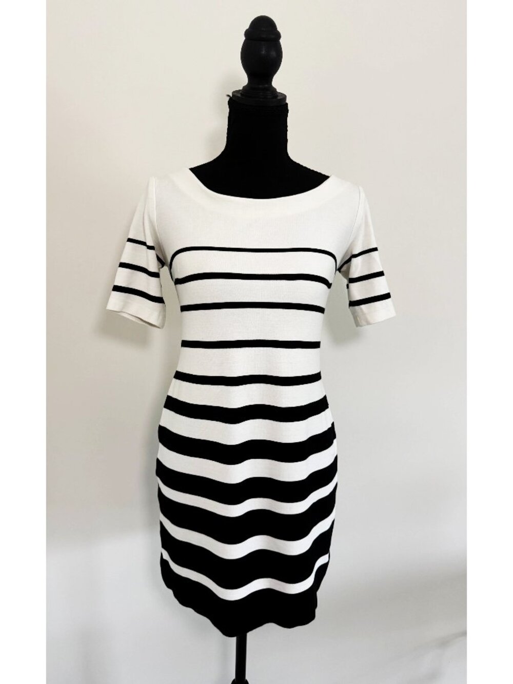 Banana Republic Striped‎ Sheath Dress Black Cream Sz 4